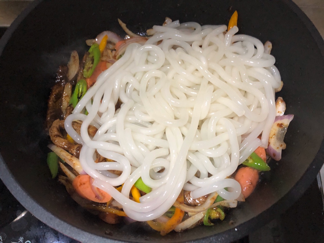 自制黑椒牛柳土豆粉简单好上手吃一口就忘不掉