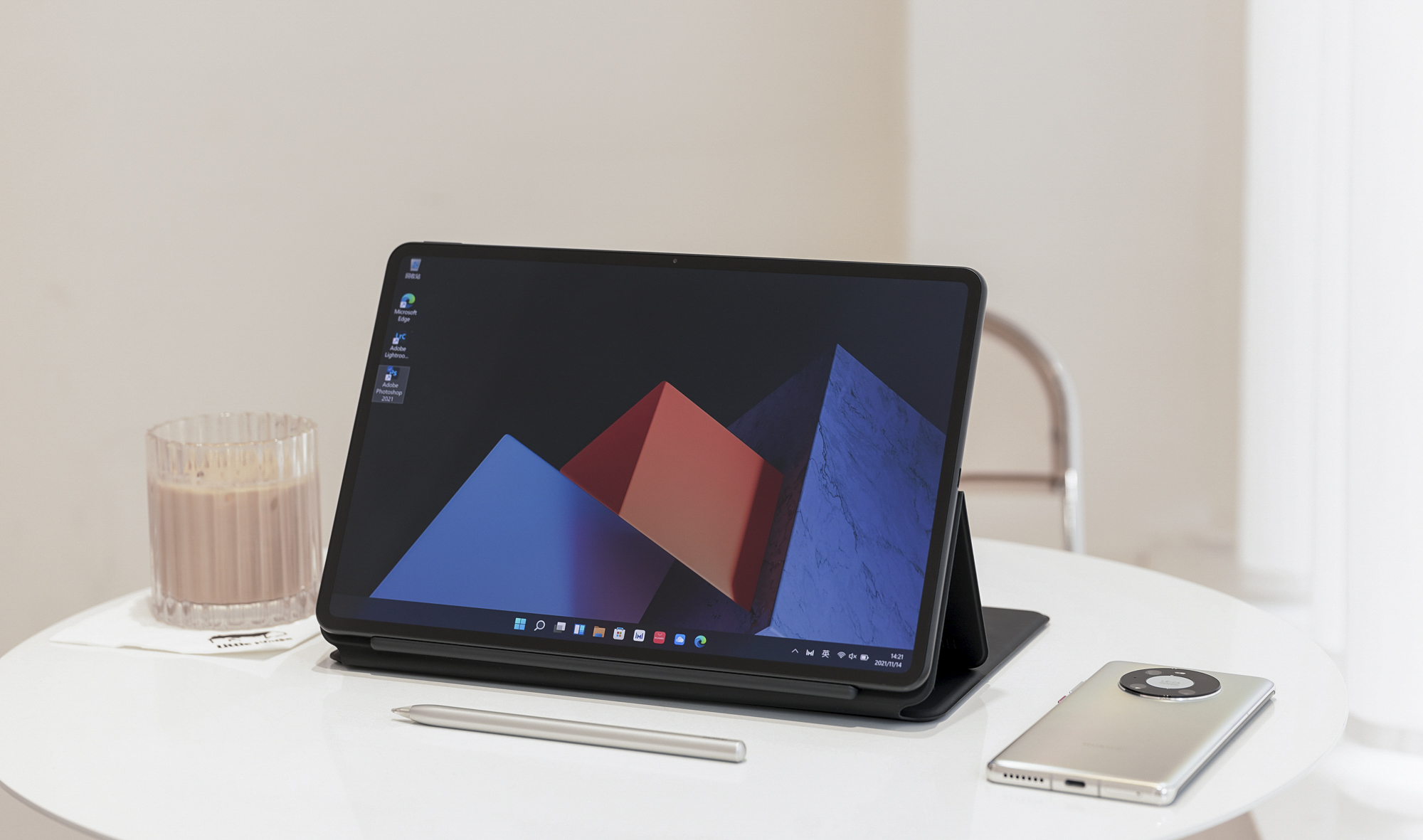 二合一笔记本华为matebooke图赏自由灵活的生产力新秀