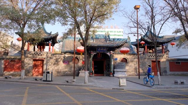 跟着快车去寻宝太原庙前街大关帝庙千秋忠义佑并州