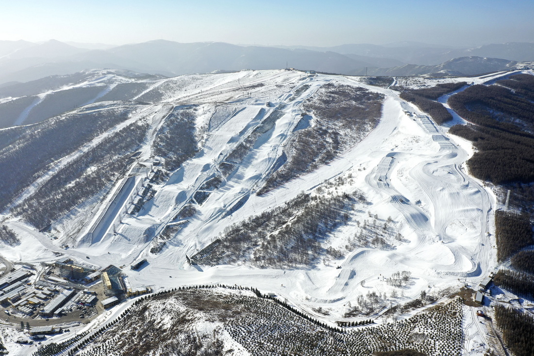 云顶滑雪公园赛道塑型 为测试赛做准备