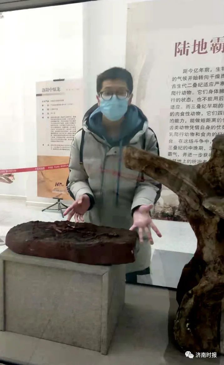 痛心！一学生校内跑操时猝死休闲区蓝鸢梦想 - Www.slyday.coM