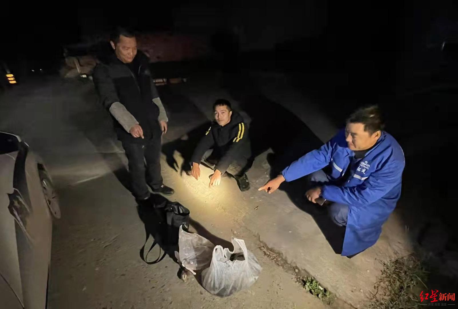 弹弓打鸟违法四川乐山三人结伴去打鸟14只被抓涉嫌非法狩猎