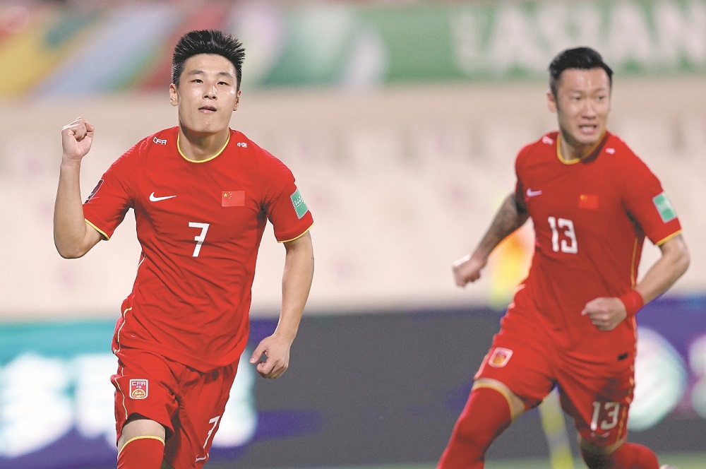 1比1逼平澳大利亚，放下固执的李铁帮助国足赢得宝贵积分休闲区蓝鸢梦想 - Www.slyday.coM