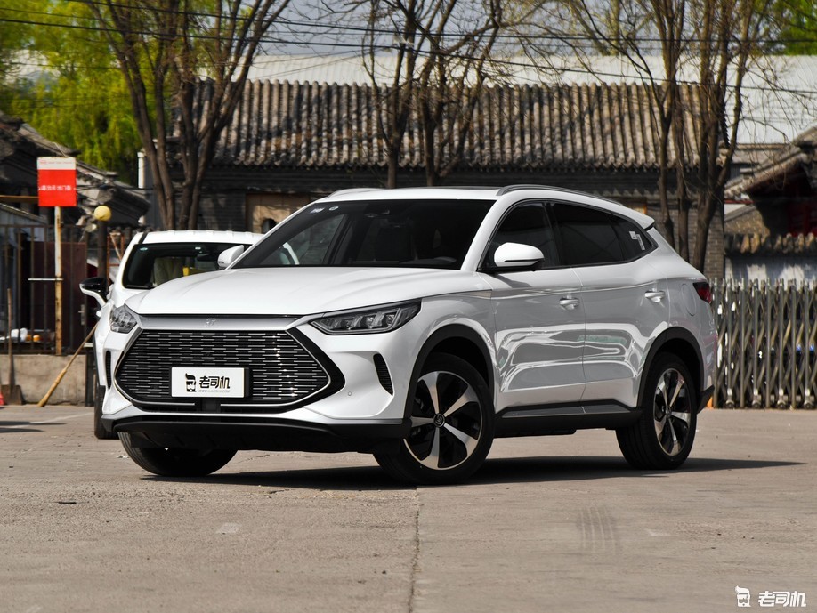 这款车还不错 小哥带你一起看比亚迪宋plus新能源