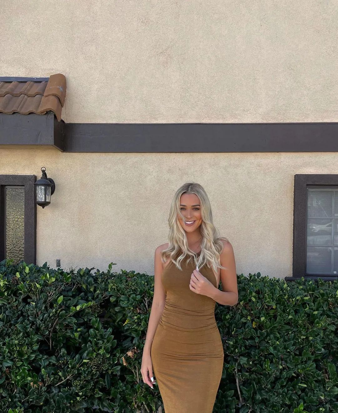 现场观战卡鲁索女友带着闺蜜这妹子还会玩cos