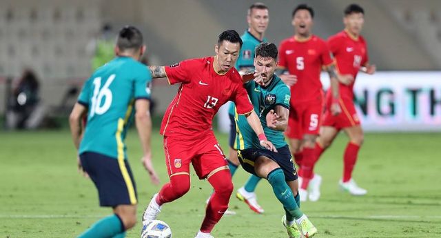 6战积5分,赛后各种奇葩甩锅,李铁正在摧毁中国球迷的世界杯梦想休闲区蓝鸢梦想 - Www.slyday.coM