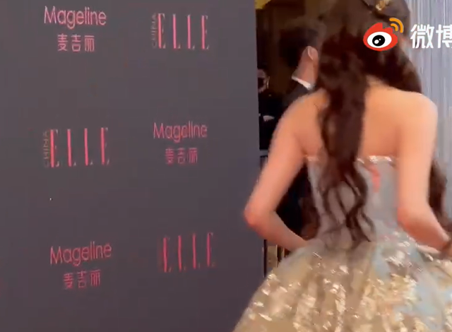 太灾难！ELLE红毯取消，明星熬了六个小时，脱妆塌发眼袋明显休闲区蓝鸢梦想 - Www.slyday.coM