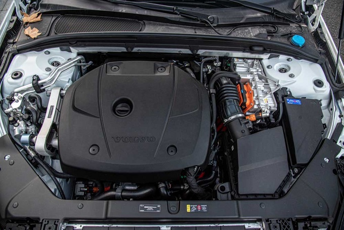 久违的劲爽驾驶乐趣来自沃尔沃s60t8的一次跨城之旅