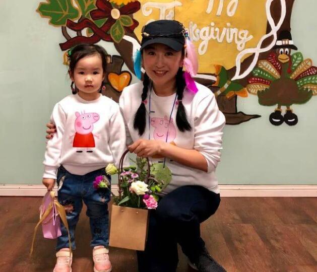 如今的杨蕊过上了幸福的生活,不再眷恋于演艺生活,和大3岁的邵桐自