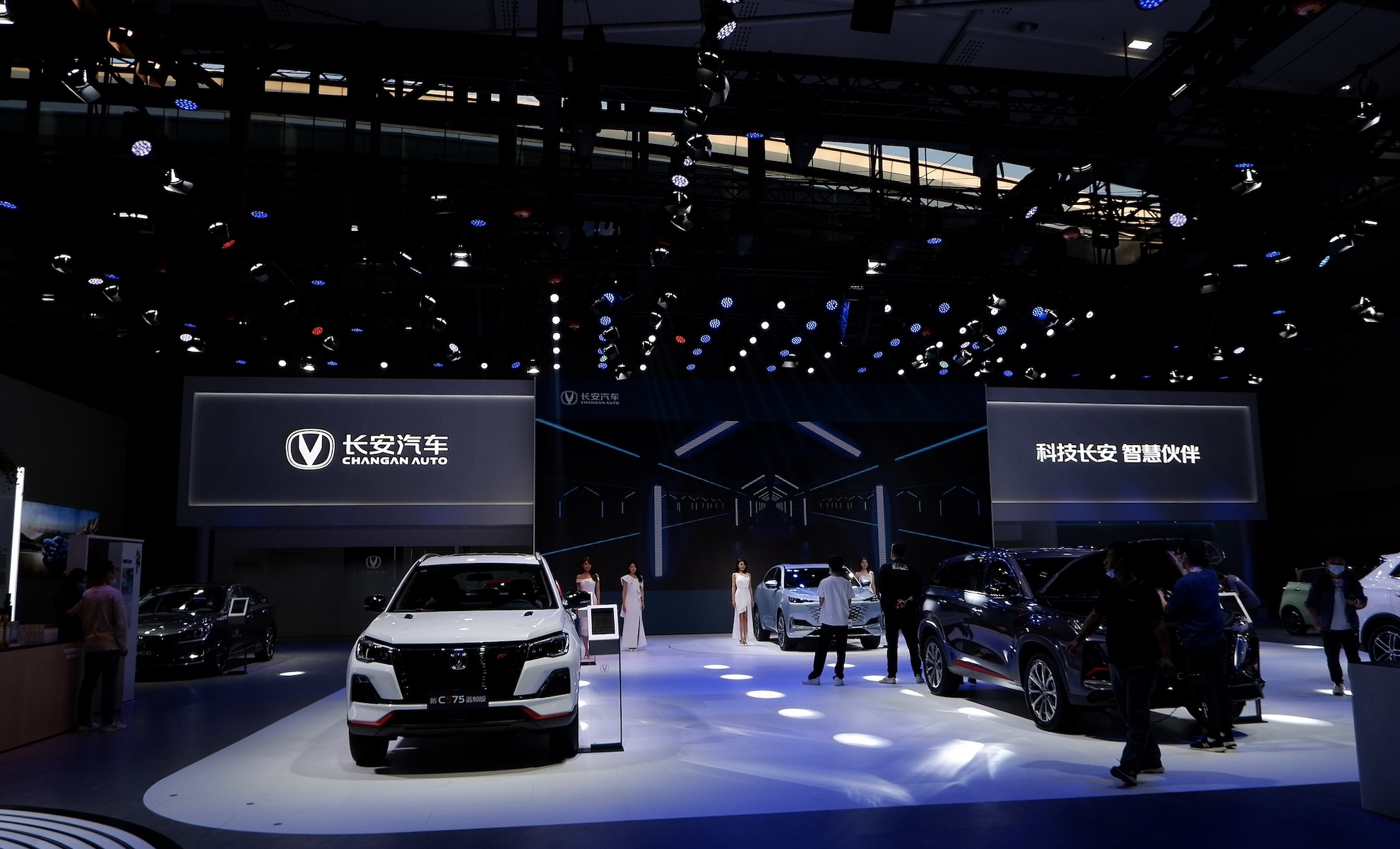 2021广州车展探馆新能源是主旋律