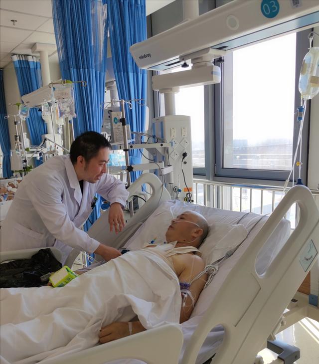 "这是一位患者对太原市中心医院心脏血管外科团队的由衷赞叹.