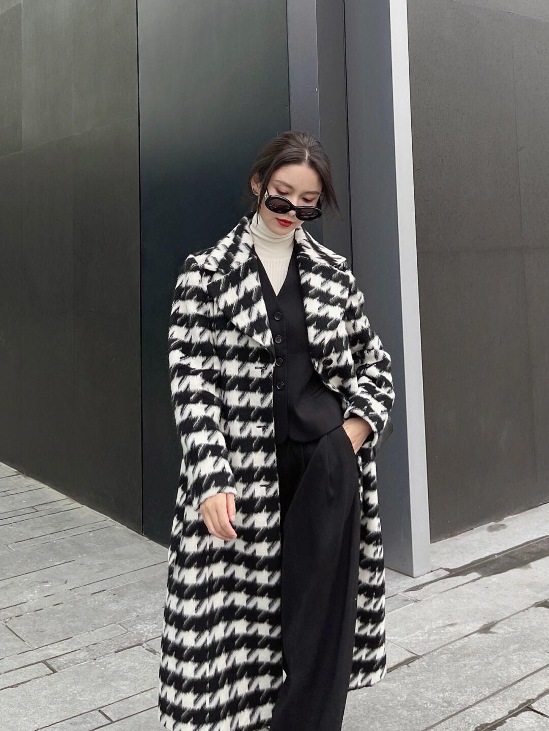 冬天千鸟格大衣怎么穿才高级看看这些穿搭示范保暖又显瘦