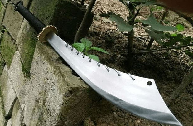 古代大刀装 “铁环”有啥用?工匠:遇见刀上有九环的尽量躲远点