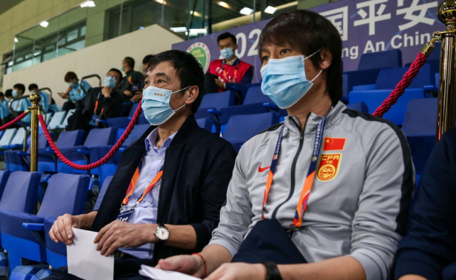 不竞聘的被选中,足协给出态度,名记曝光国足内情,李铁或将下课休闲区蓝鸢梦想 - Www.slyday.coM 不竞聘的被选中,足协给出态度,名记曝光国足内情,李铁或将下课休闲区蓝鸢梦想 - Www.slyday.coM