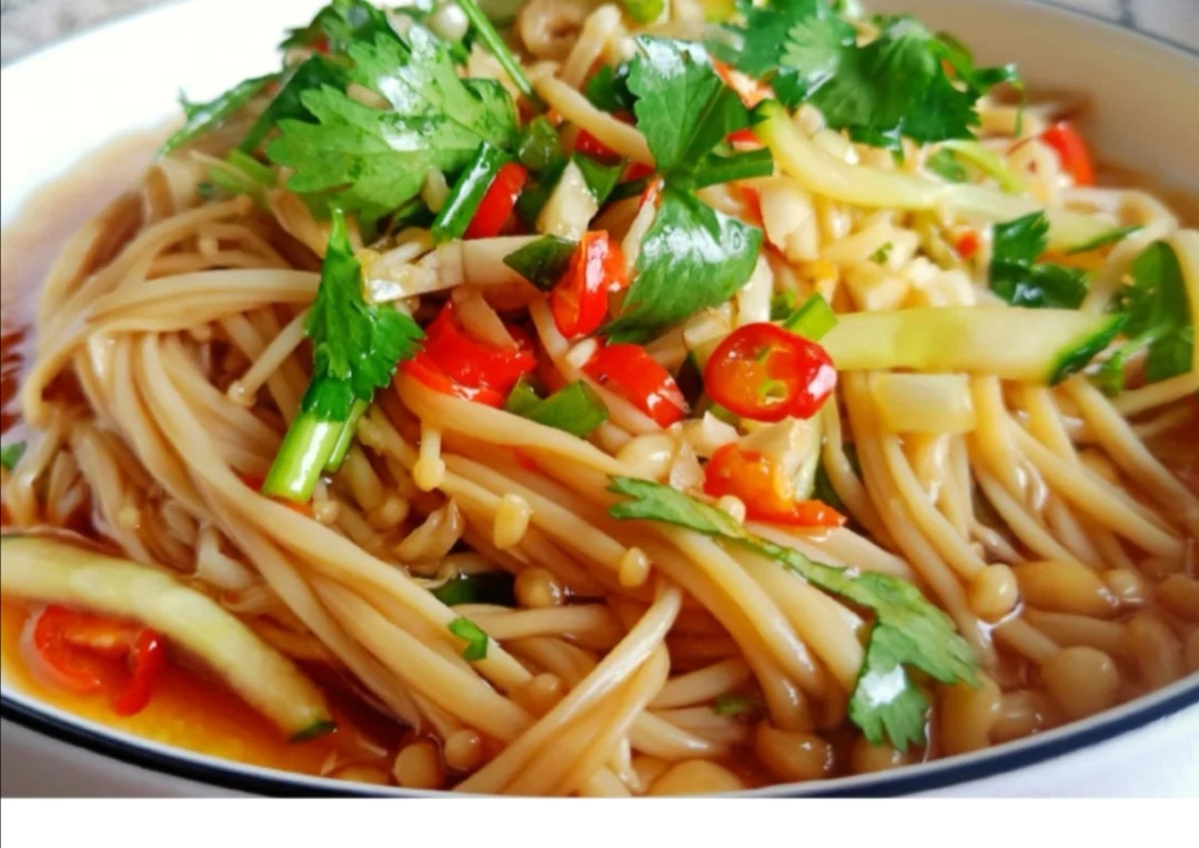 凉拌金针菇简单好做的家常菜美味可口新手也能学会