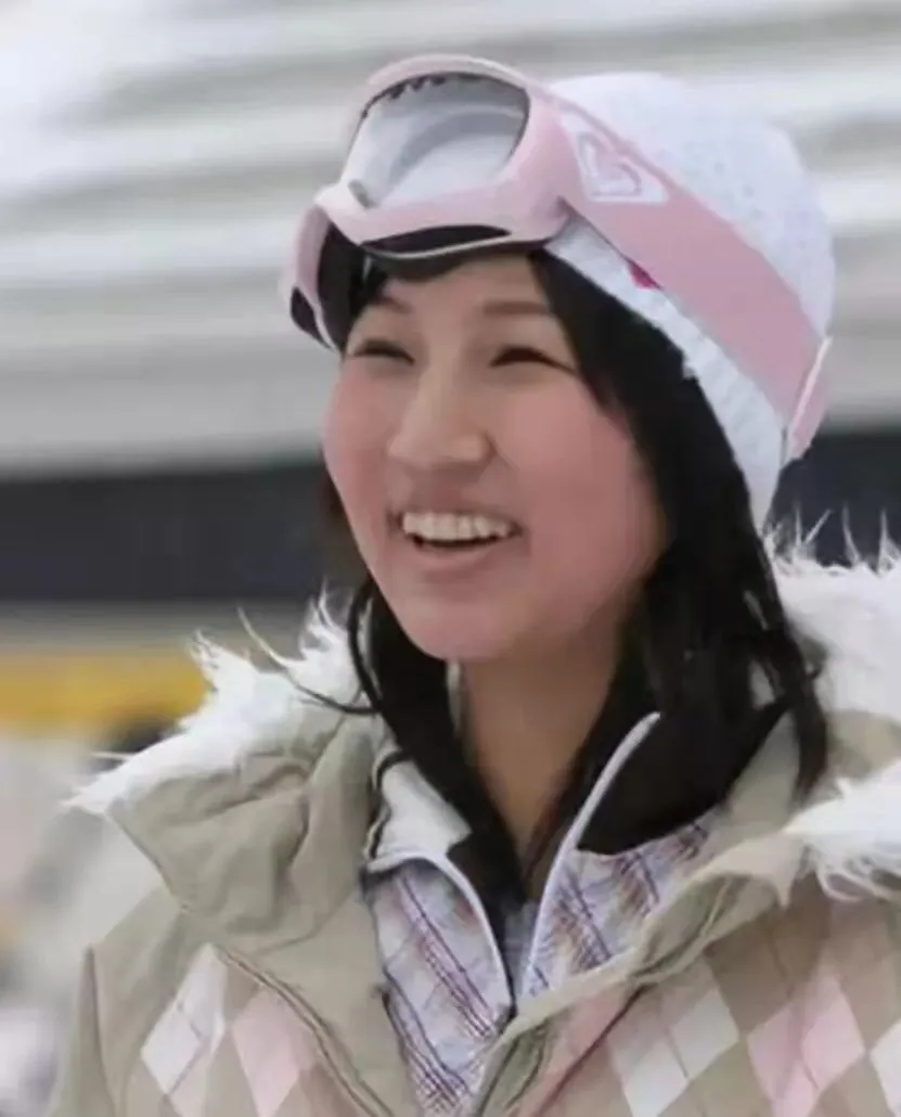 滑雪天才谷爱凌将参加冬奥会:看过世界的孩子,才有勇气走向世界休闲区蓝鸢梦想 - Www.slyday.coM 滑雪天才谷爱凌将参加冬奥会:看过世界的孩子,才有勇气走向世界休闲区蓝鸢梦想 - Www.slyday.coM