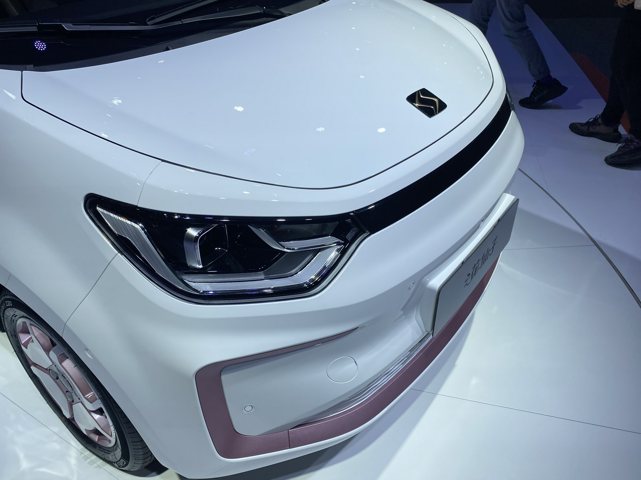 花仙子—思皓e10x,全新以用户之名的智能小车