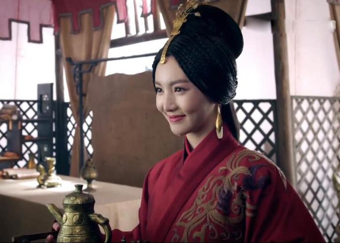 八,李依晓:2012年《楚汉传奇》在所有演过虞姬的女演员中,李依晓不是