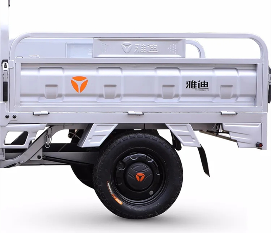 雅迪et151j电动三轮车评测搭载双48v35ah电池续航120公里