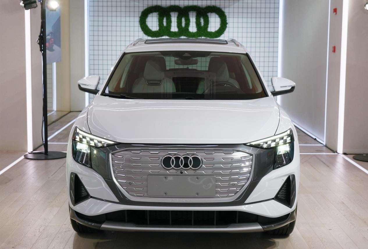 不是纯电版q5上汽奥迪q5etron破局而生