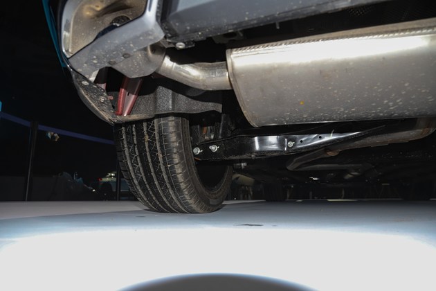 2021广州车展实拍奔腾b70s一汽集团首款跨界suv