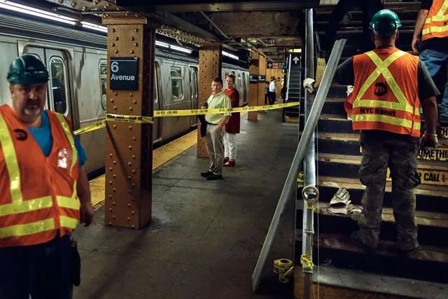 纽约地铁的例行维修（图源：网络）