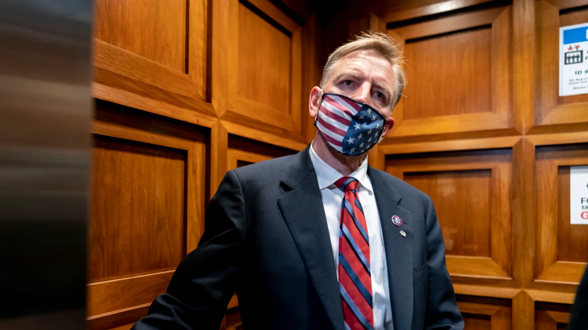 发视频恶搞同僚和拜登，美国共和党众议员被免除两项职务休闲区蓝鸢梦想 - Www.slyday.coM