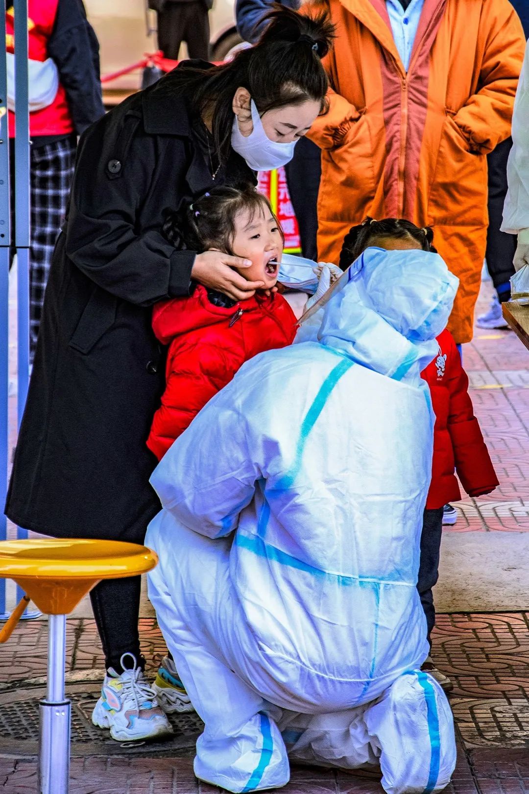 同心战疫艺不容辞兰州市摄影家协会抗疫作品网络展