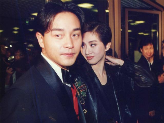 也有人说,其实梅艳芳心里喜欢的人是刘德华.