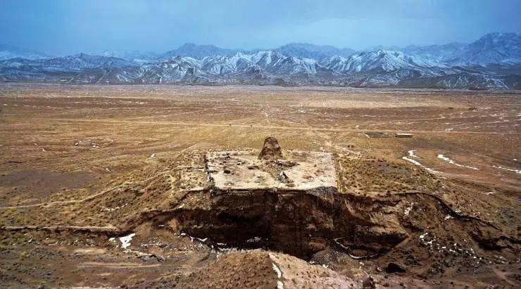 北大考古与百年百大考古发现青海都兰热水墓群