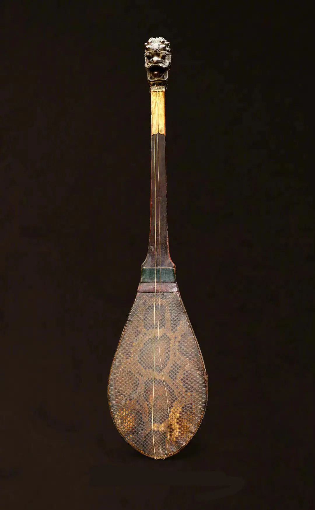 此次展出的大忽雷,小忽雷都是藏于故宫博物院的稀世唐代乐器.