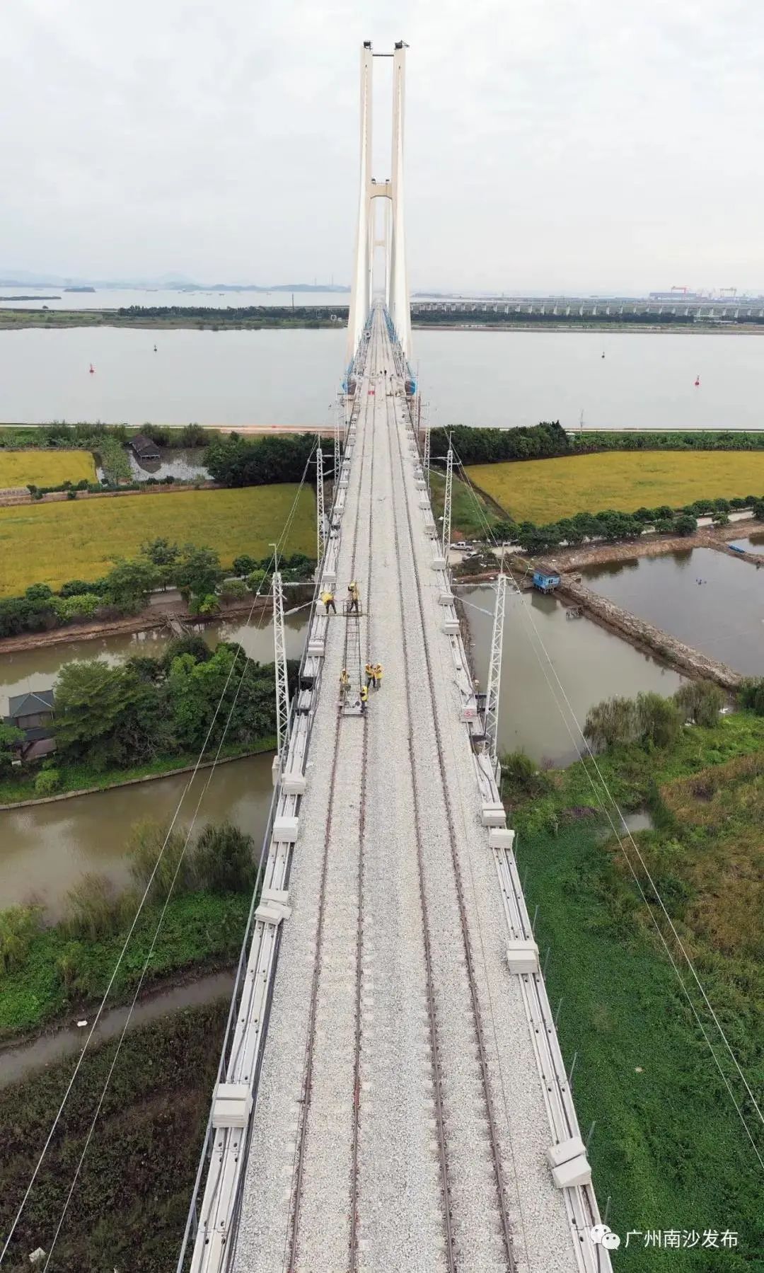 亚洲第一跨完成南沙港铁路进入开通冲刺