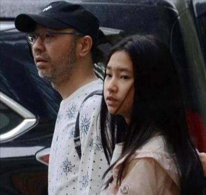 刘仪伟四川女婿感动丈母娘越怕老婆越幸福为女儿牺牲了太多