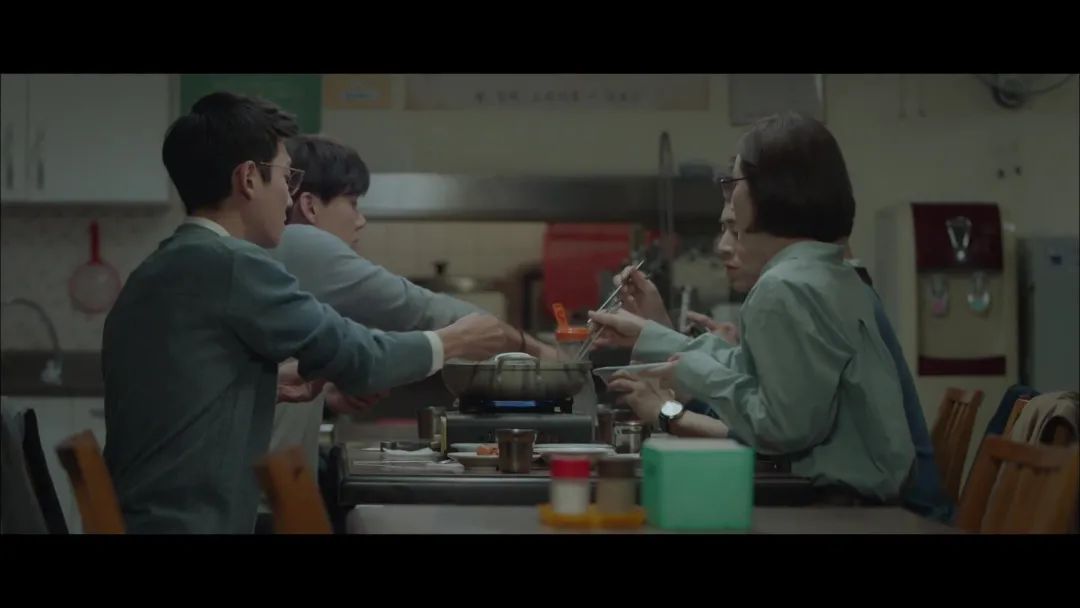 冬天的所有才华，都在火锅和关东煮里了吧休闲区蓝鸢梦想 - Www.slyday.coM