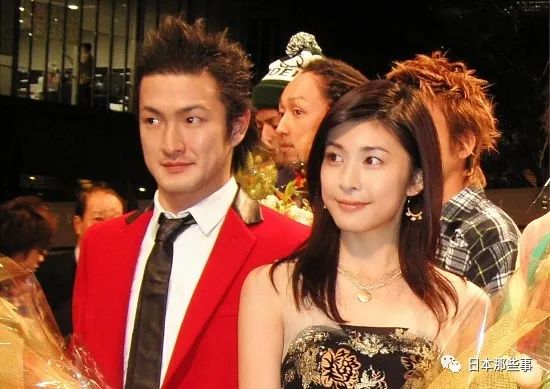 第八代中村芝翫再被曝出轨四年前曾为出轨道歉 出轨 歌舞伎 日本明星 新浪娱乐 新浪网 第八代中村芝翫再被曝出轨四年前曾为出轨道歉 出轨 歌舞伎 日本明星 新浪娱乐 新浪网