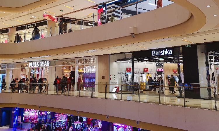 pull&bear,stradivarius将关闭所有中国门店,仅保留官网等电商渠道