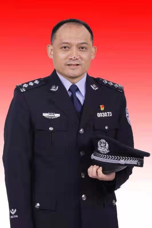 上海公安三位民警获评全国二级英模两单位立集体一等功