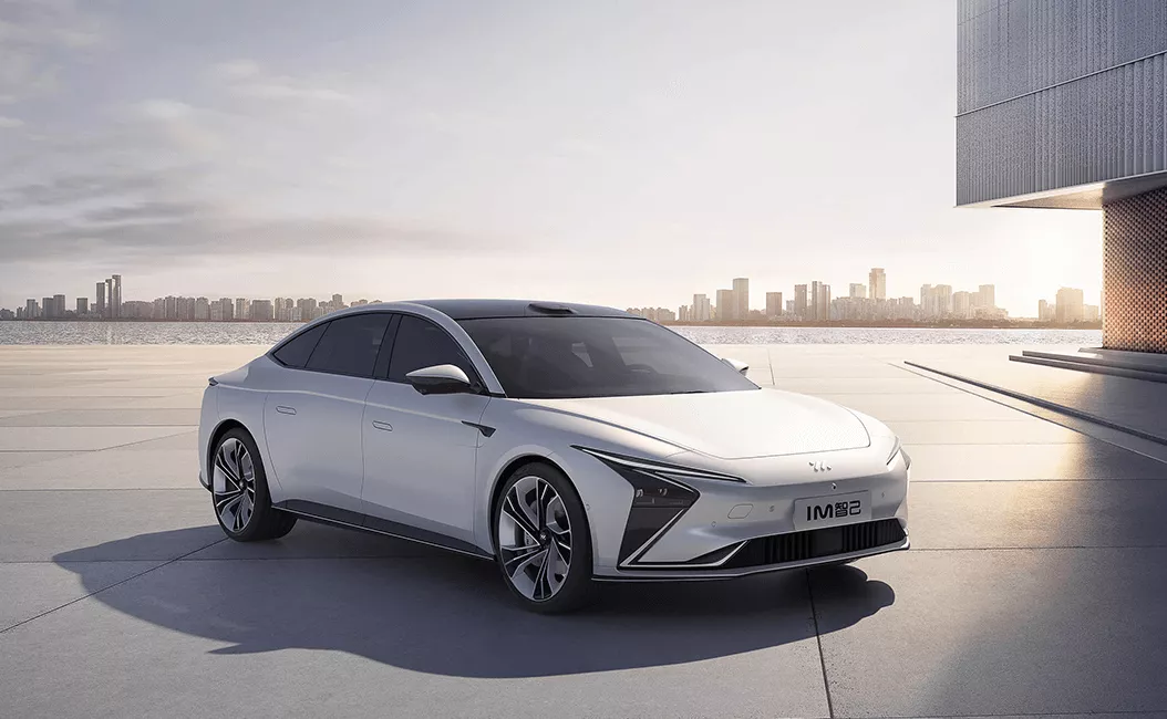 蔚来et7智己l7哪吒s谁更强除了激光雷达还有黑科技