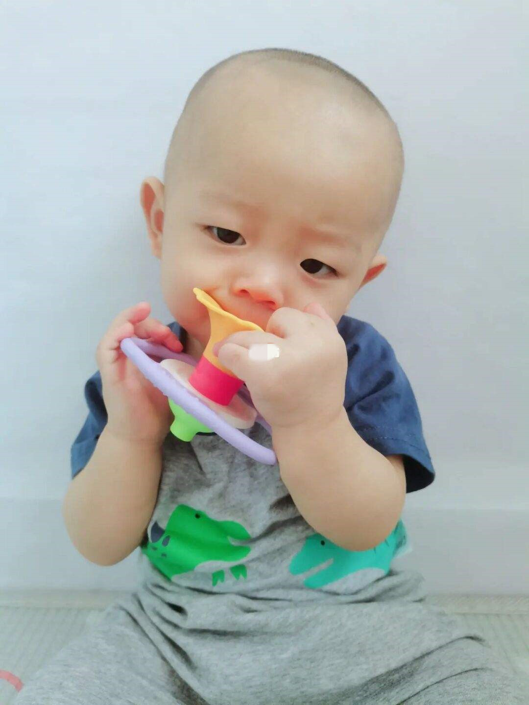 宝宝究竟多大长牙才算正常?宝妈对照“出牙顺序表”就心理有数了休闲区蓝鸢梦想 - Www.slyday.coM 宝宝究竟多大长牙才算正常?宝妈对照“出牙顺序表”就心理有数了休闲区蓝鸢梦想 - Www.slyday.coM