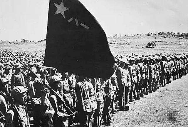 合成旅与合成营中间，为何少了一个合成团？合成营究竟有多牛？休闲区蓝鸢梦想 - Www.slyday.coM