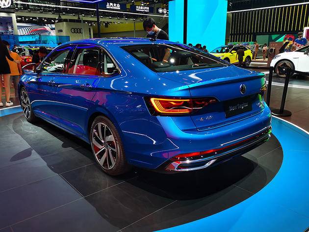 一汽大众新款速腾亮相2021广州车展
