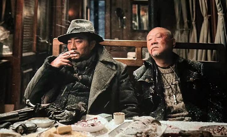 《铁道英雄》:老戏骨范伟、张涵予演技在线,95后周也成功出圈休闲区蓝鸢梦想 - Www.slyday.coM 《铁道英雄》:老戏骨范伟、张涵予演技在线,95后周也成功出圈休闲区蓝鸢梦想 - Www.slyday.coM