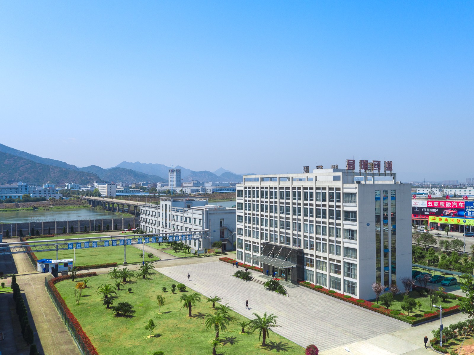 天台县发生爆燃事故致2死5伤,污水调节池到底有多危险?休闲区蓝鸢梦想 - Www.slyday.coM 天台县发生爆燃事故致2死5伤,污水调节池到底有多危险?休闲区蓝鸢梦想 - Www.slyday.coM