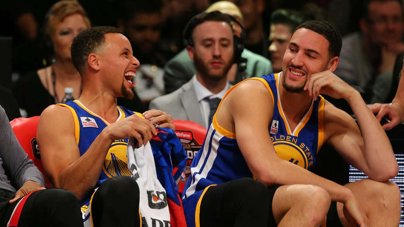 库里3次,汤普森2次,其他人都不到两次!