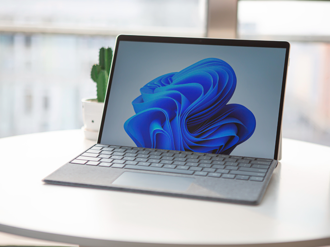 微软的固执与用户的偏执surfacepro8评测