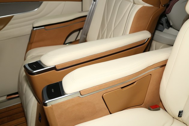 2021广州车展实拍 专为母婴打造 上汽荣威imax8袋鼠版亮相