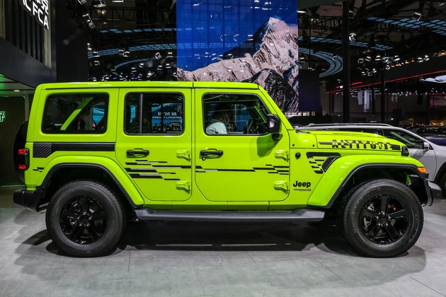 限量200辆直接抢光 实拍牧马人高地阿拉斯加极光绿特别版-新浪汽车