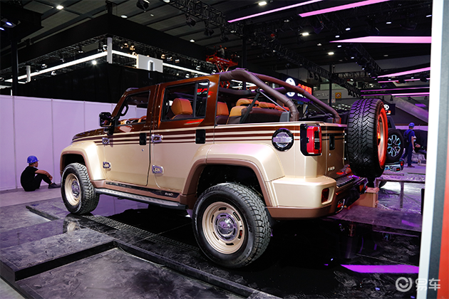 2021广州车展北京越野bj40改装车亮相
