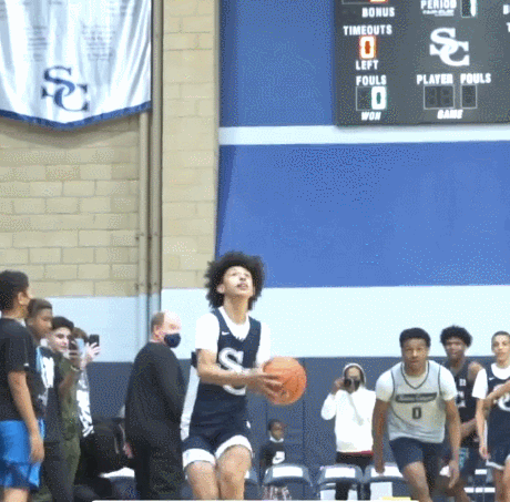 布朗尼伤愈复出首秀来了！球队72休闲区蓝鸢梦想 - Www.slyday.coM