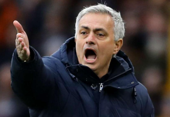 索尔斯克亚下课，曼联新帅成谜，穆里尼奥再被提及，八年半最成功休闲区蓝鸢梦想 - Www.slyday.coM